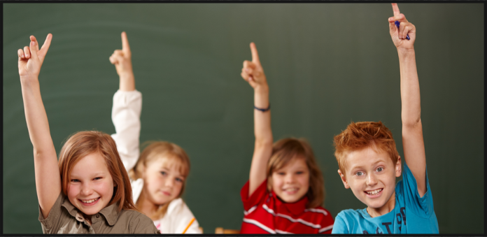 common-core-we-can-do-better-kids-pointing2